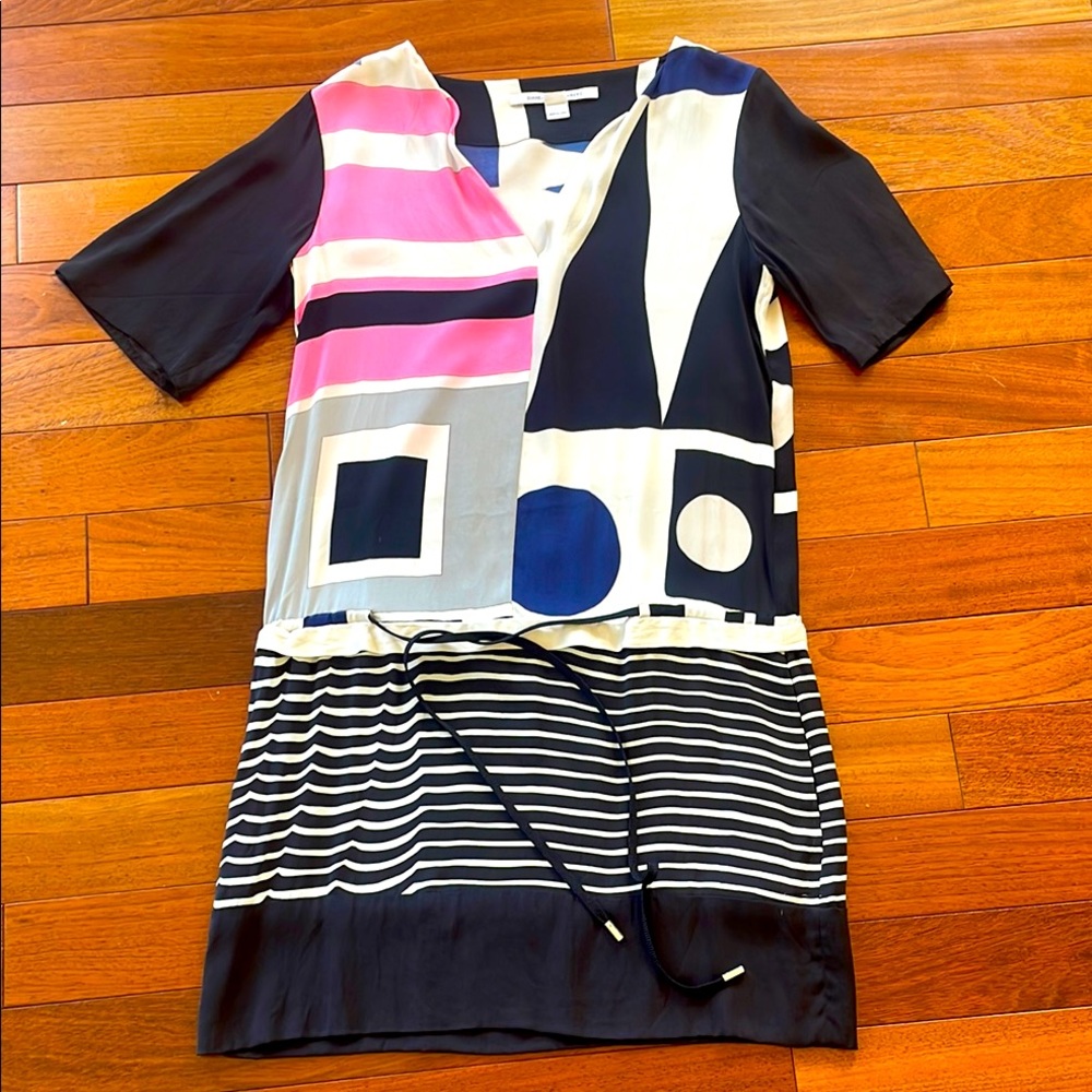 Diane Von Furstenberg stretch silk Colorful Geometric Pattern Mini Dress